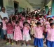 Dumka News: उत्क्रमित मध्य विद्यालय पहाड़पुर में बच्चों को मिले ज्योमेट्री बॉक्स, पेन और एटलस