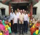 Giridih News: बैंक ऑफ इंडिया के 121वें स्थापना दिवस पर वृद्धा आश्रम में बांटे फल-नाश्ता