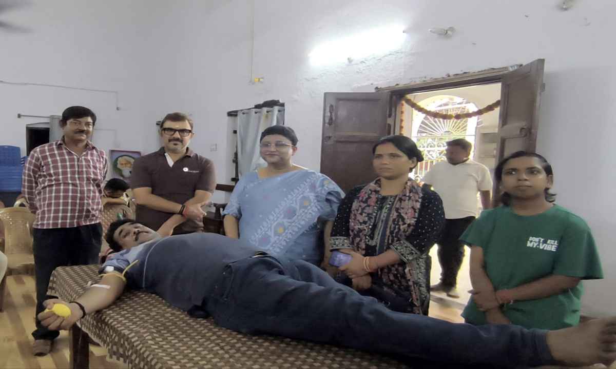 केक नहीं, रक्तदान से मनाया जन्मदिन; देवघर में अनूठी पहल की सराहना