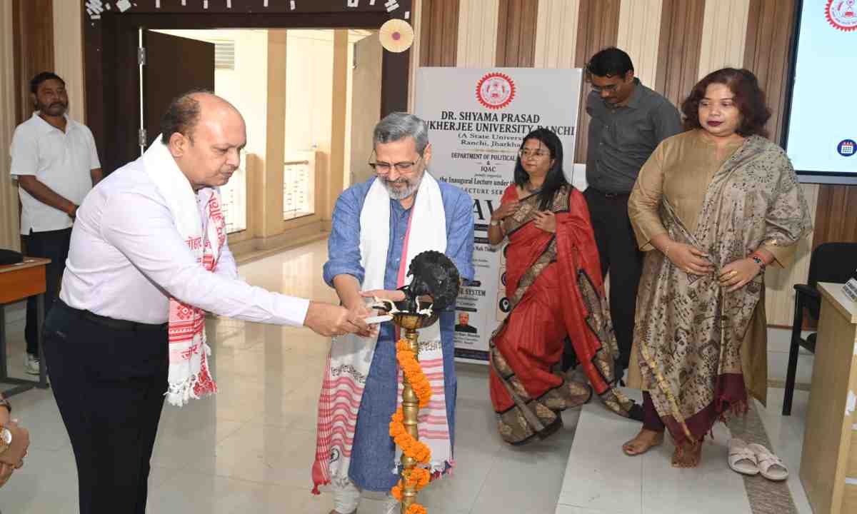 Ranchi News: डीएसपीएमयू में ‘प्रवाह’ व्याख्यान श्रृंखला के तहत भारतीय ज्ञान प्रणाली पर चर्चा