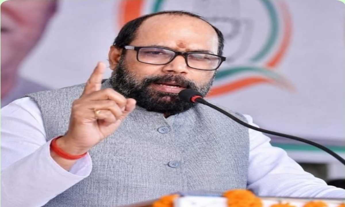 Ranchi News : राहुल गांधी ने छात्रों की सुनी आवाज, भाजपा सिर्फ सियासत कर रही है: विजय शंकर नायक