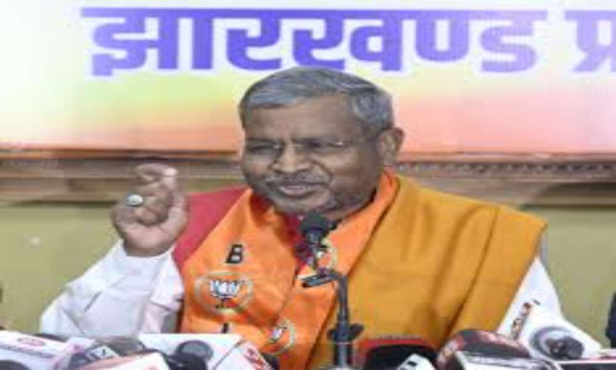 बाबूलाल मरांडी ने राहुल गांधी पर साधा निशाना, पूछा- झारखंड में चुप्पी क्यों?